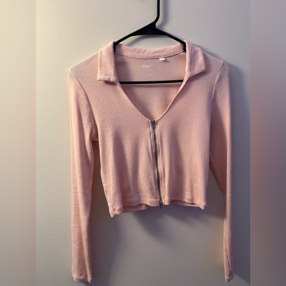 Pacsun Women’s Long Sleeve Crop Top